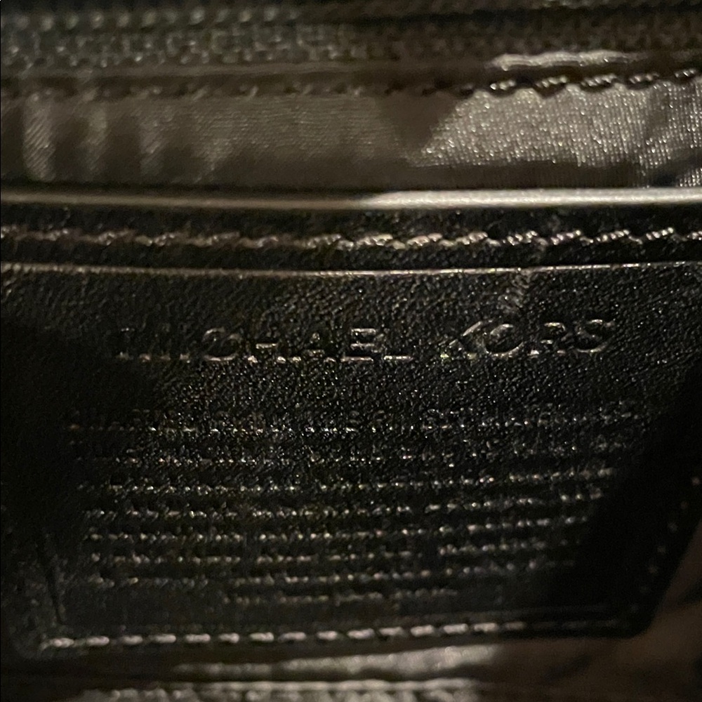 Michael Kors Men’s Black Canvas Messenger Bag - Picture 4 of 7
